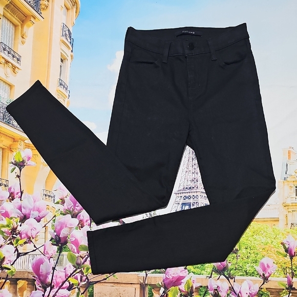 J Brand Denim - J Brand Alana Vanity Black Skinny Jeans Size 24